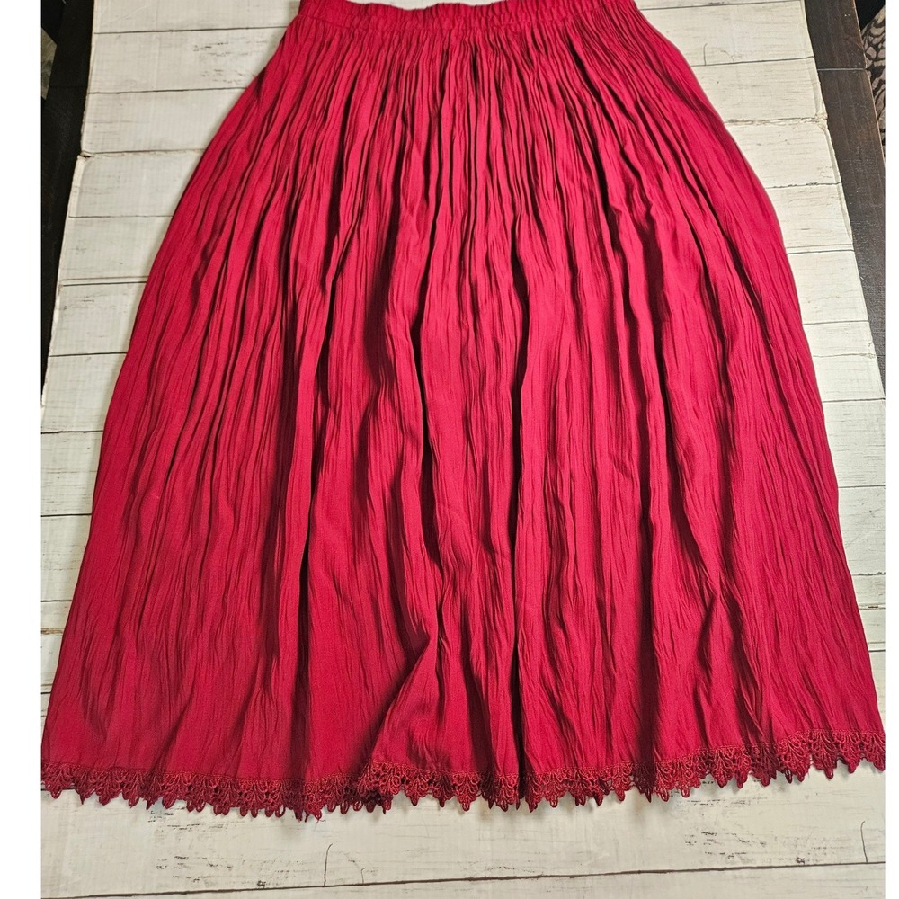 Stonebridge Broomstick Maxi Skirt XL Red Crinkle Crochet Lace Fall Boho Goth